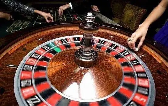 Real-time sportsbook betting for basketball and boxing